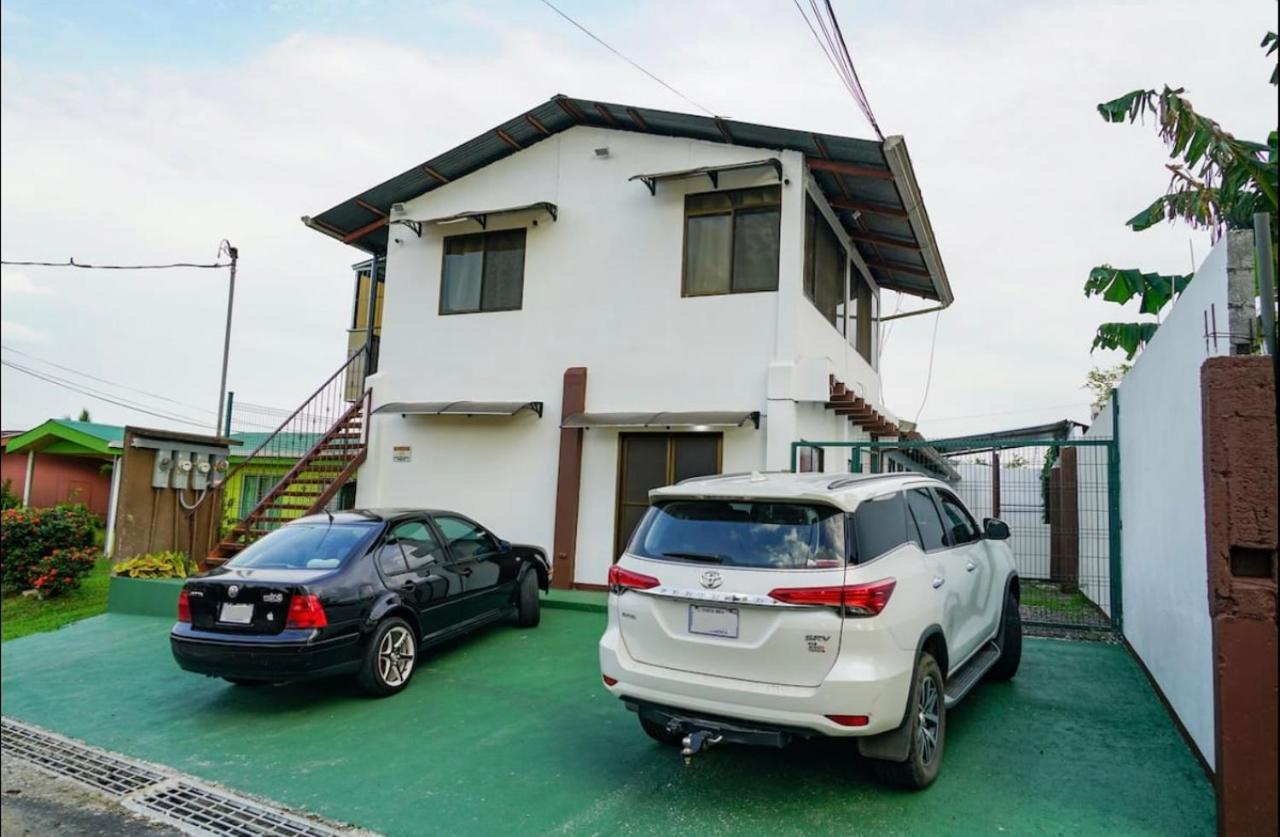 Apartamento Equipado En El Centro De La Fortuna Apartment Екстериор снимка